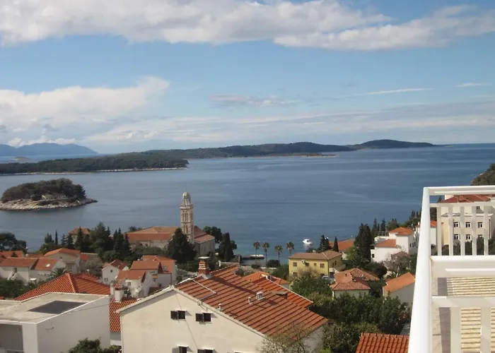 Apartmani Kresic 1 Hvar