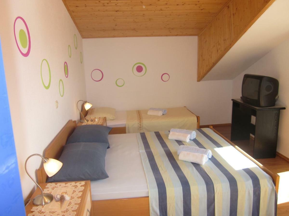 Kresic 1 Hvar Apartment